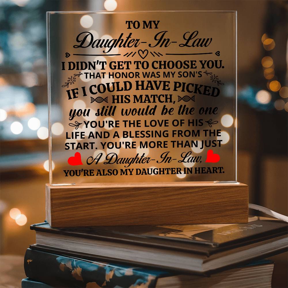 Acrylic plaque for daughter-in-law with heartfelt message displayed on wooden base.