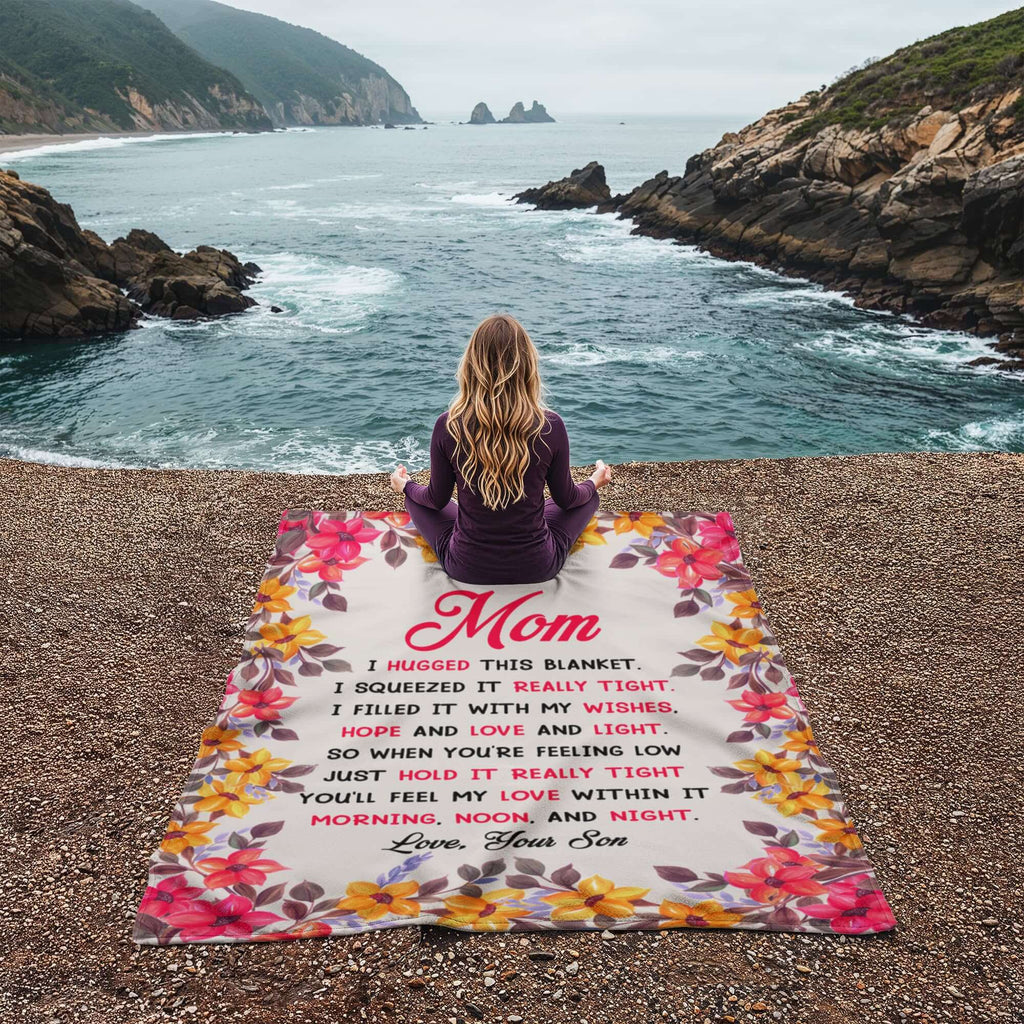 Coral Fleece Blanket Gift for Mom with Loving Message